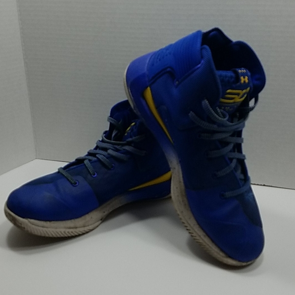 Under Armour Other - Under Armour Mens Curry 3 zero